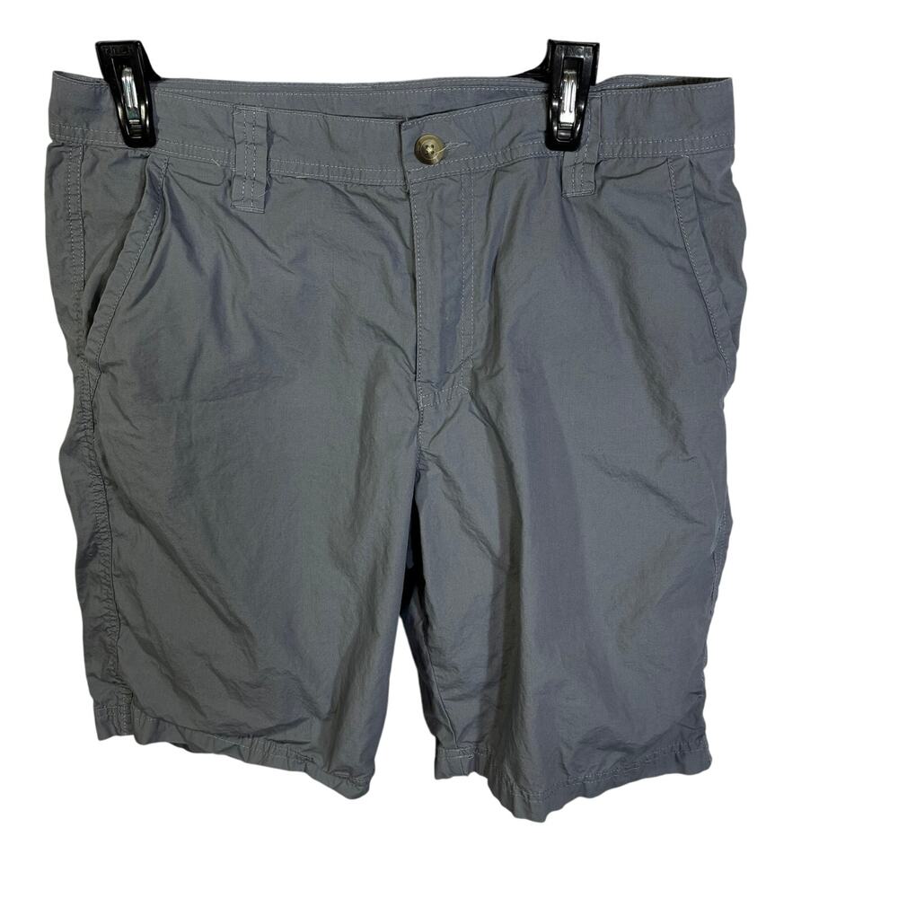 Columbia Men's Size 32 Flat Front 10" Inseam Cotton Gray Chino Shorts